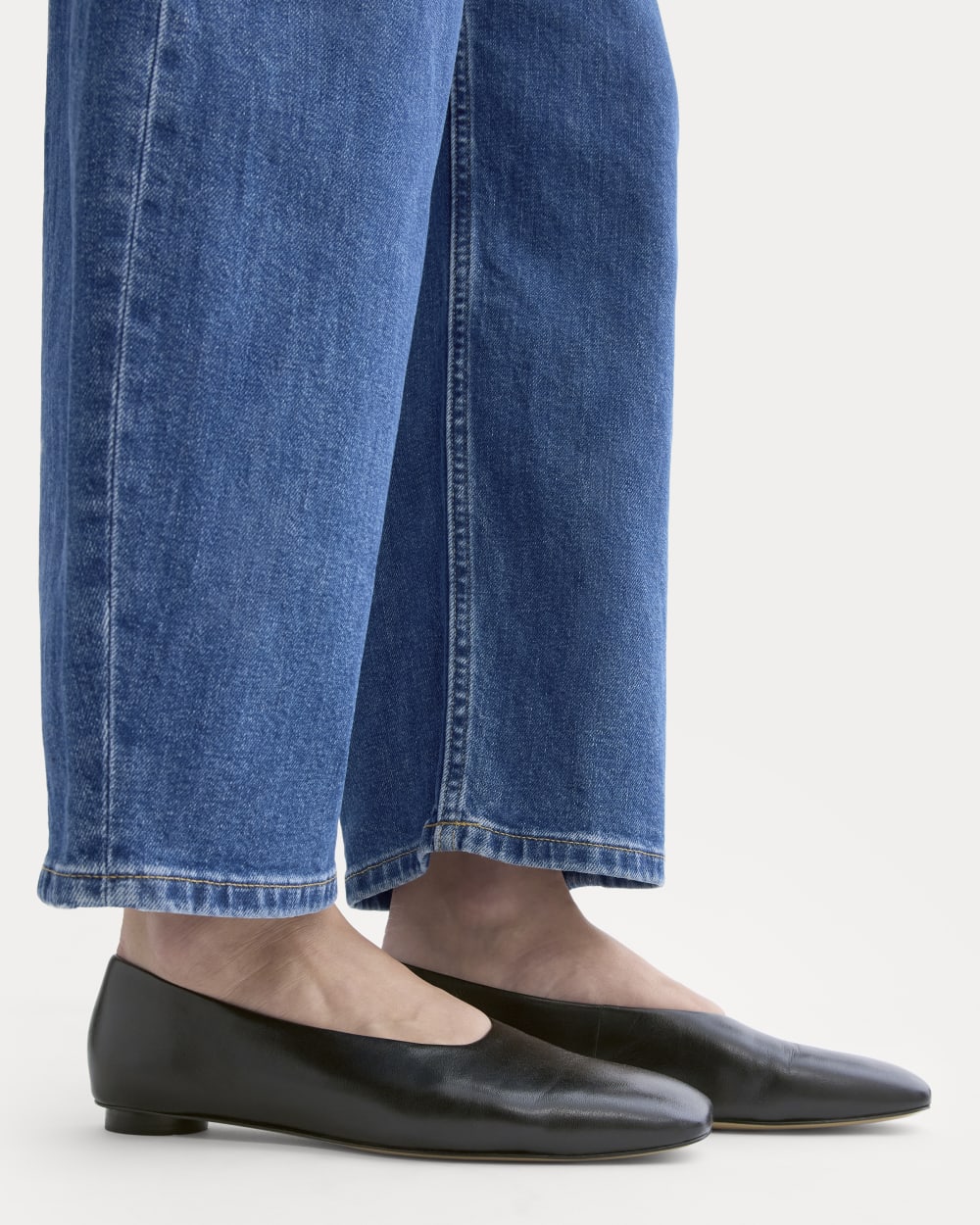 Gallery Square-Toe Flat | Black